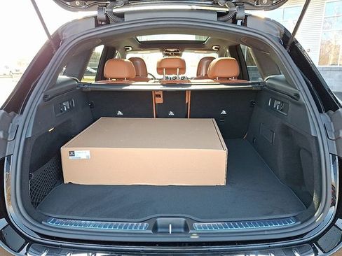 Used 2026 Mercedes-Benz GLC 300 4MATIC image 22