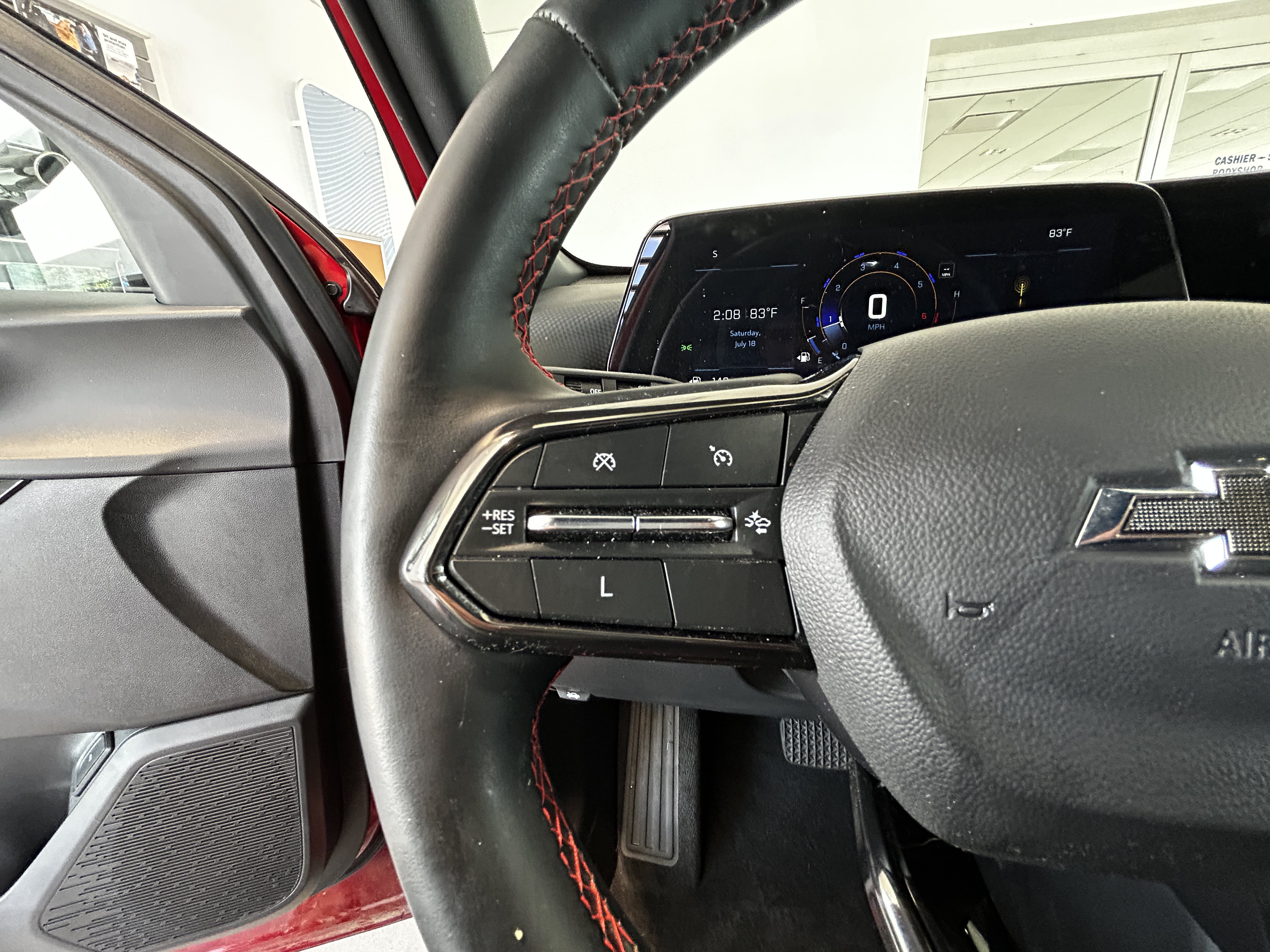 Used 2025 Chevrolet Equinox RS w/ Safety and Technology Package AWD/4WD image 11