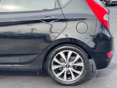 Used 2015 Hyundai Accent Sport image 32