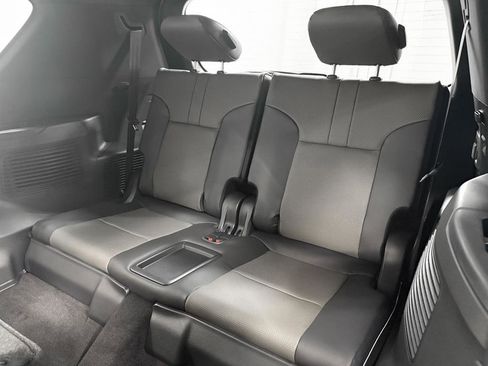 New 2025 Lexus LX 700h Overtrail image 8