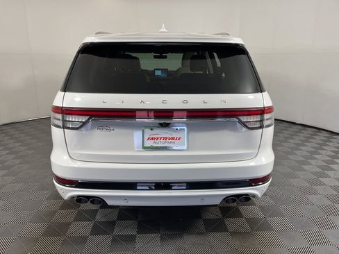 Used 2021 Lincoln Aviator Grand Touring w/ Elements Package Plus image 4