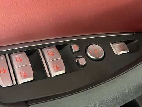 Used 2023 BMW X3 xDrive30i w/ Convenience Package w/ZPA image 13