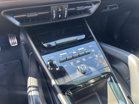 Used 2024 Porsche Cayenne S w/ Premium Package Plus (PP1) image 25