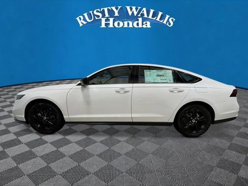 New 2025 Honda Accord SE image 6
