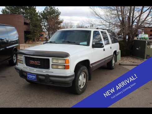 Used 1994 GMC Suburban 4WD image 1
