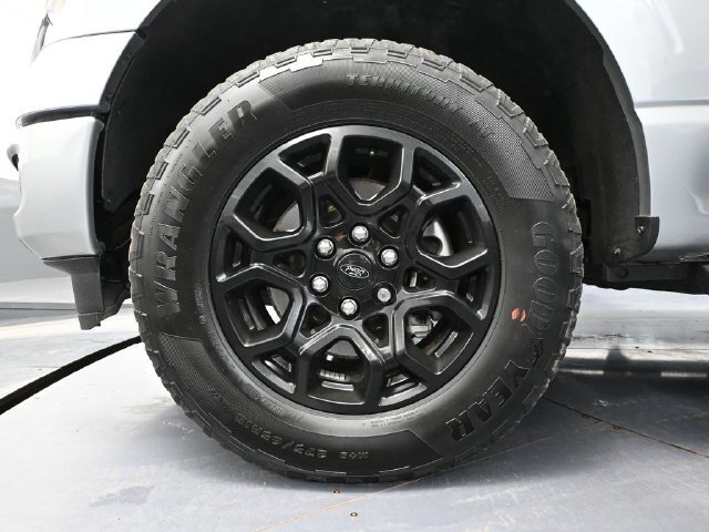 Used 2024 Ford F150 XLT w/ XLT Black Appearance Package AWD/4WD image 13