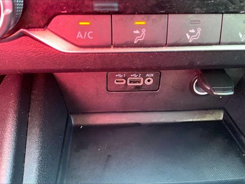 Used 2025 Nissan Altima 2.5 SV FWD image 32