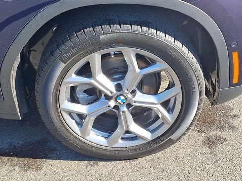 Used 2023 BMW X3 xDrive30i w/ Premium Package AWD/4WD image 8