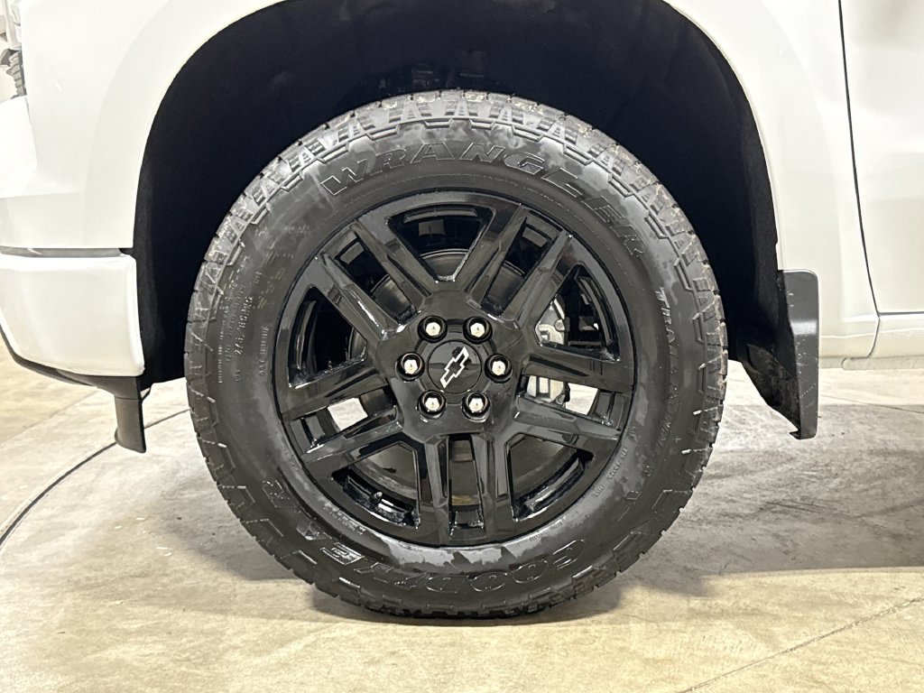 New 2026 Chevrolet Silverado 1500 RST w/ Z71 Off-Road Package AWD/4WD image 27