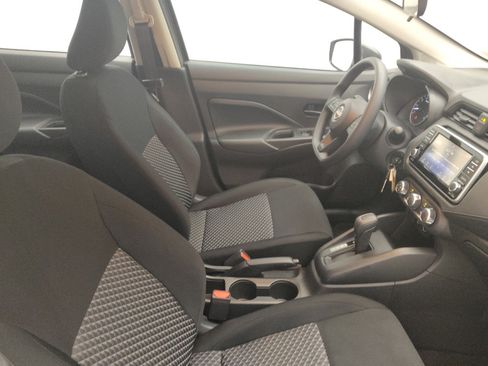 Used 2024 Nissan Versa S w/ S Plus Package image 21