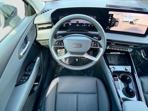 New 2026 Audi Q3 quattro 2.0T AWD/4WD image 16