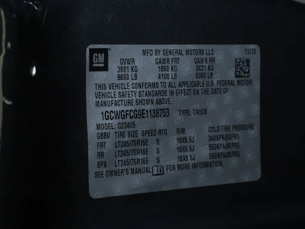 Used 2014 Chevrolet Express 2500 RWD image 16