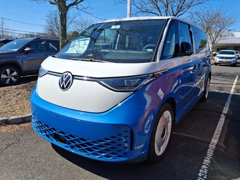 New 2025 Volkswagen ID. Buzz 1st Edition image 3