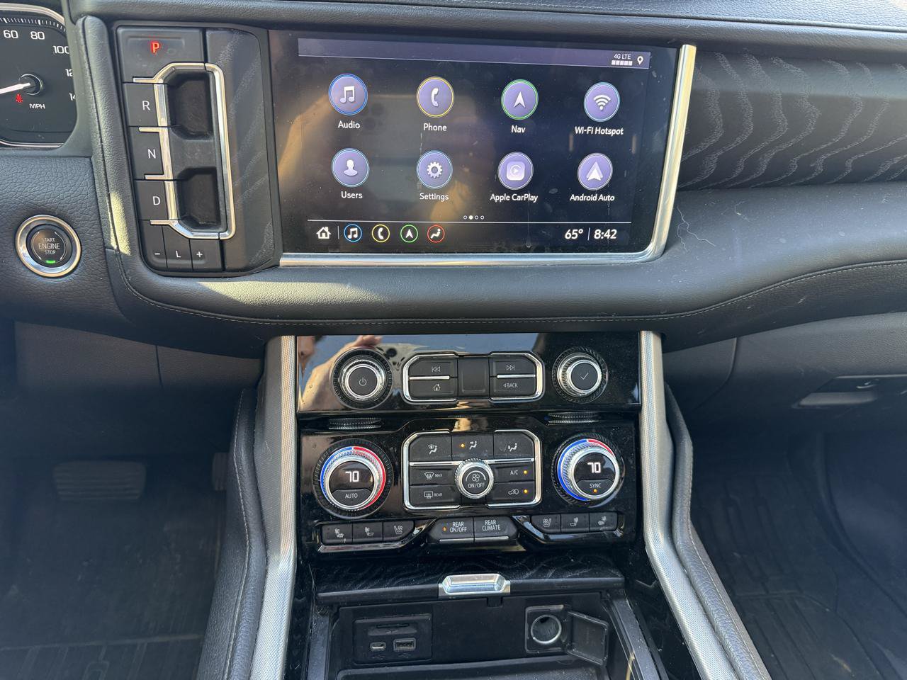 Used 2021 GMC Yukon Denali w/ Denali Ultimate Package AWD/4WD image 11