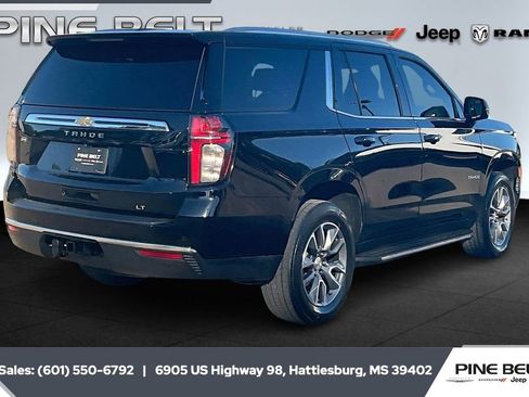Used 2022 Chevrolet Tahoe LT w/ Luxury Package image 11