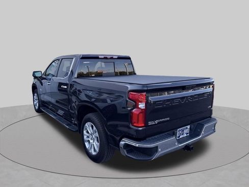 Used 2022 Chevrolet Silverado 1500 LTZ w/ Technology Package RWD image 3