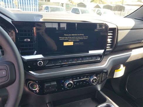 New 2026 GMC Sierra 1500 SLT w/ SLT Premium Package image 15