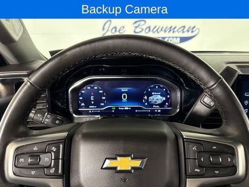 Used 2023 Chevrolet Silverado 1500 LT w/ Z71 Off-Road Package image 4