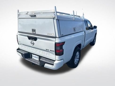 Used 2023 Nissan Frontier SV w/ SV Convenience Package image 7