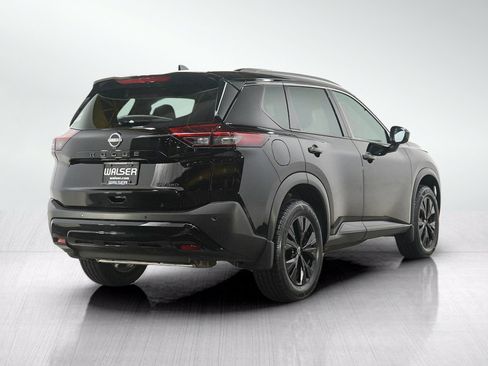 Used 2023 Nissan Rogue SV w/ SV Premium B Package AWD/4WD image 5