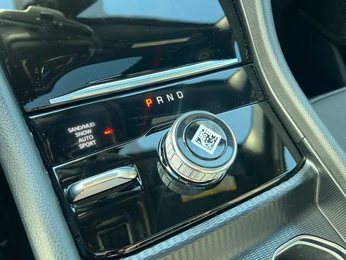 New 2026 Jeep Grand Cherokee L Limited AWD/4WD image 28