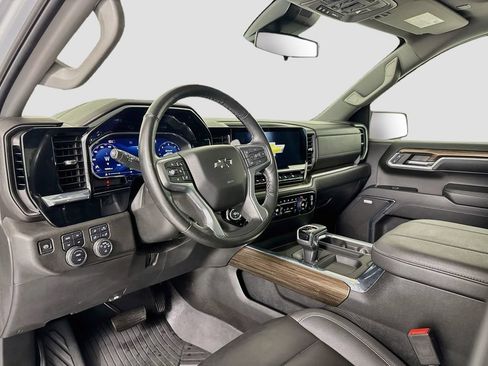 Used 2024 Chevrolet Silverado 1500 RST w/ RST All Star Premium Package AWD/4WD image 10