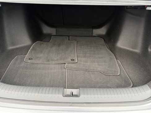 Used 2024 Honda Accord EX image 4