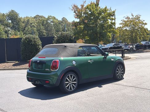 Used 2021 MINI Cooper S w/ 6.5" Touchscreen Package FWD image 3