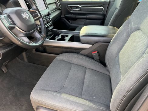 Used 2019 RAM 1500 Big Horn image 18