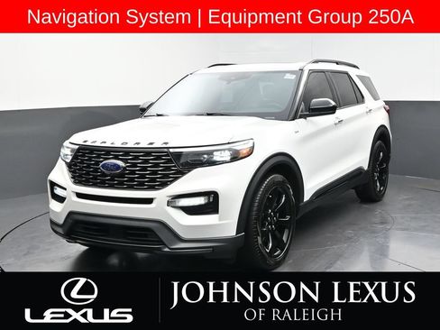 Used 2024 Ford Explorer ST-Line w/ Class IV Trailer Tow Package RWD image 1