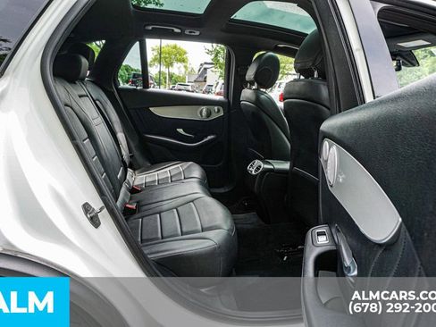 Used 2020 Mercedes-Benz GLC 300 image 22