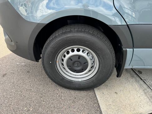 Used 2024 Mercedes-Benz Sprinter 144 Cargo image 13