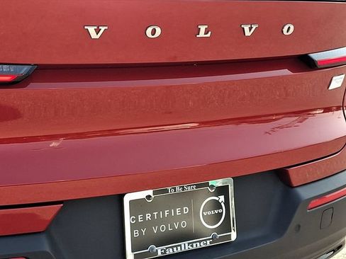 Certified 2023 Volvo C40 P8 Recharge Plus AWD/4WD image 32