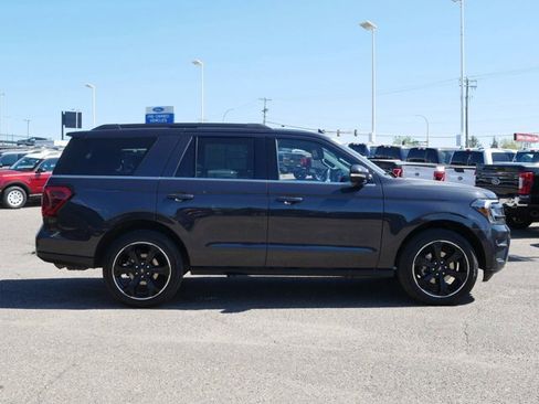 Certified 2023 Ford Expedition Limited AWD/4WD image 3