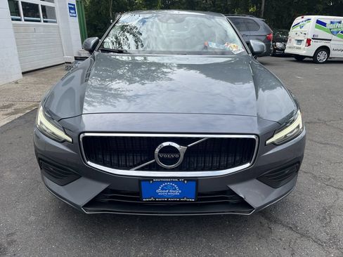 Used 2020 Volvo S60 T6 Momentum AWD/4WD image 24