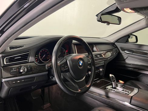 Used 2015 BMW 740Li image 3