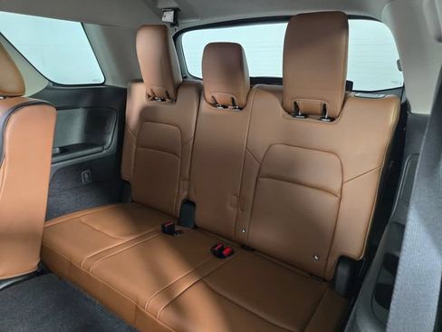 Used 2024 Nissan Pathfinder Platinum w/ Cargo Package FWD image 19