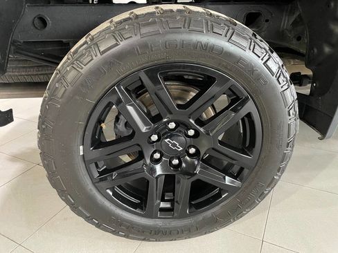 Used 2021 Chevrolet Silverado 1500 Custom Trail Boss w/ Realtree Special Edition image 13