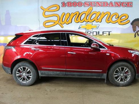 Used 2021 Cadillac XT5 Premium Luxury AWD/4WD image 1