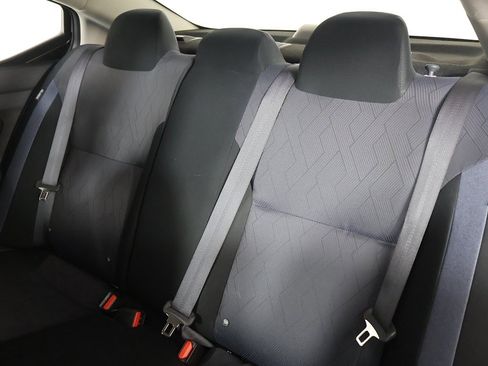 Used 2024 Nissan Versa SV w/ Trunk Package image 28