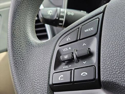 Used 2020 Hyundai Tucson SEL image 13