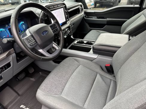 Used 2024 Ford F150 XLT w/ Mobile Office Package image 10
