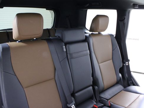 Used 2024 Lexus GX 550 w/ Accessory Package (Z1) AWD/4WD image 14