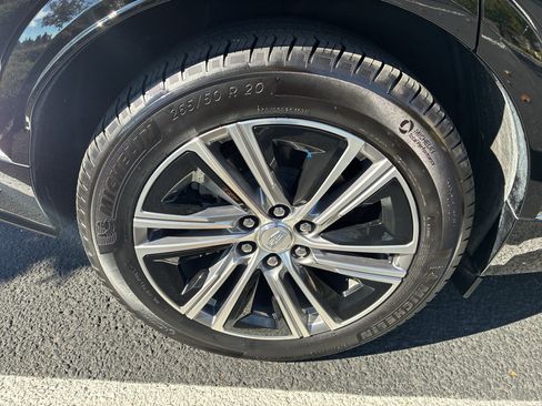 Used 2024 Cadillac Lyriq Luxury RWD image 11