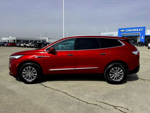 Used 2024 Buick Enclave Essence w/ Trailering Package, 5000 lbs. image 10