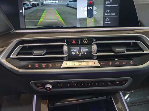 Used 2023 BMW X5 sDrive40i image 25