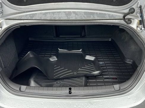 Used 2014 Chevrolet SS RWD image 10