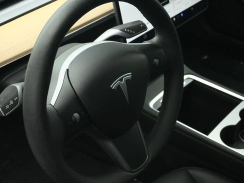 Used 2023 Tesla Model 3 Standard Range RWD image 51