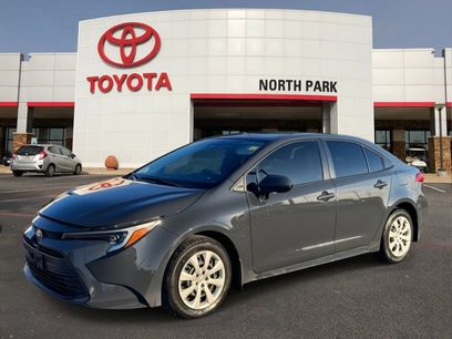 Used 2024 Toyota Corolla LE
