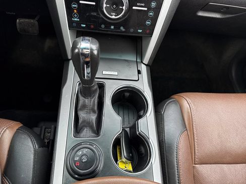 Used 2015 Ford Explorer Limited w/ Equipment Group 301A AWD/4WD image 25